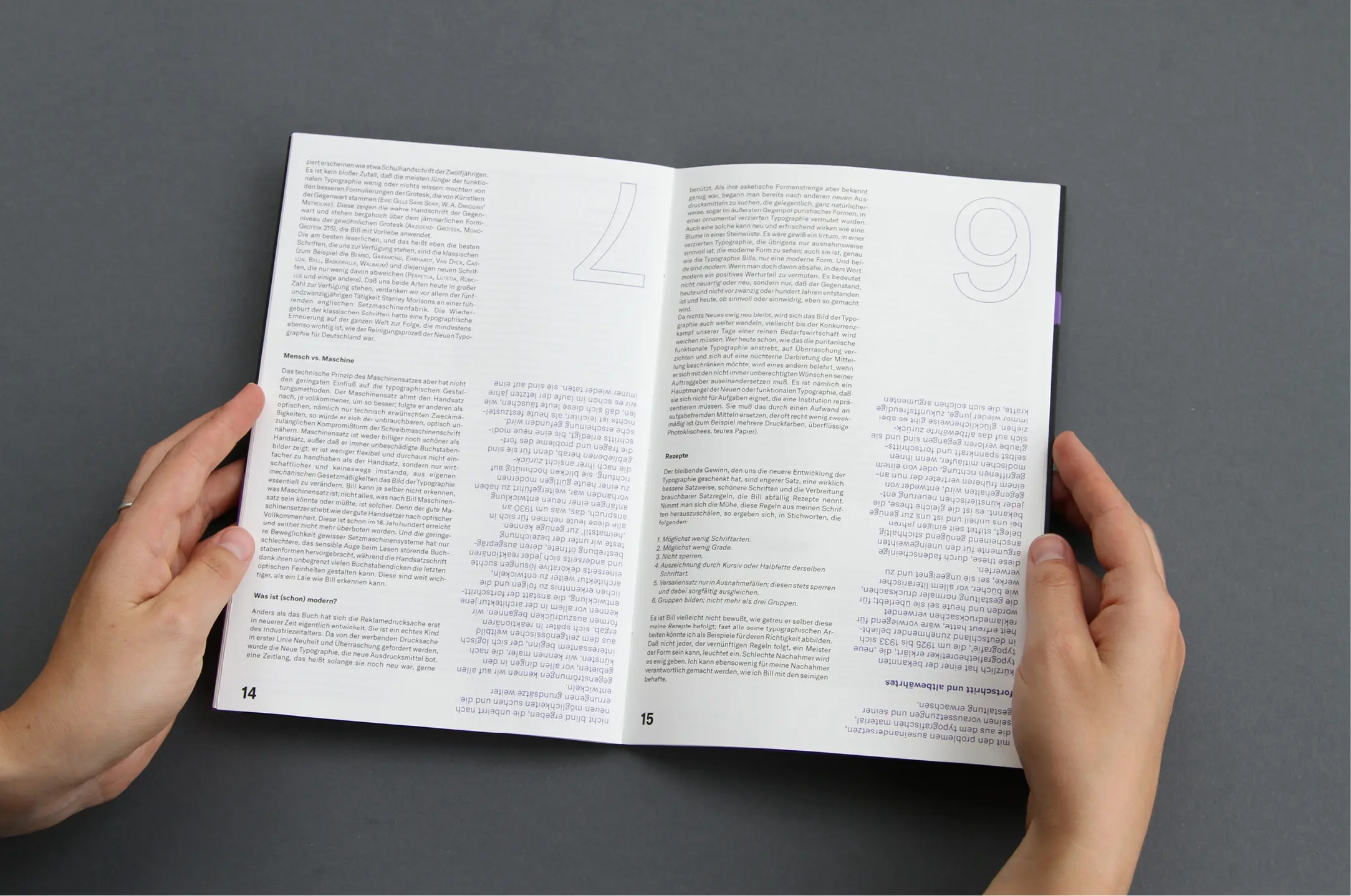 Typografiestreit der Moderne: Jan Tschichold, aufgeschlagen auf Seite 14/15.